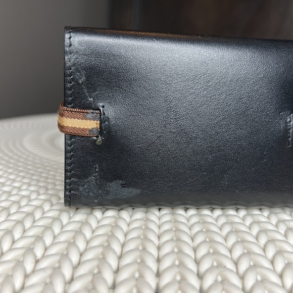 Gucci Leather Key Wallet - Picture 3 of 10